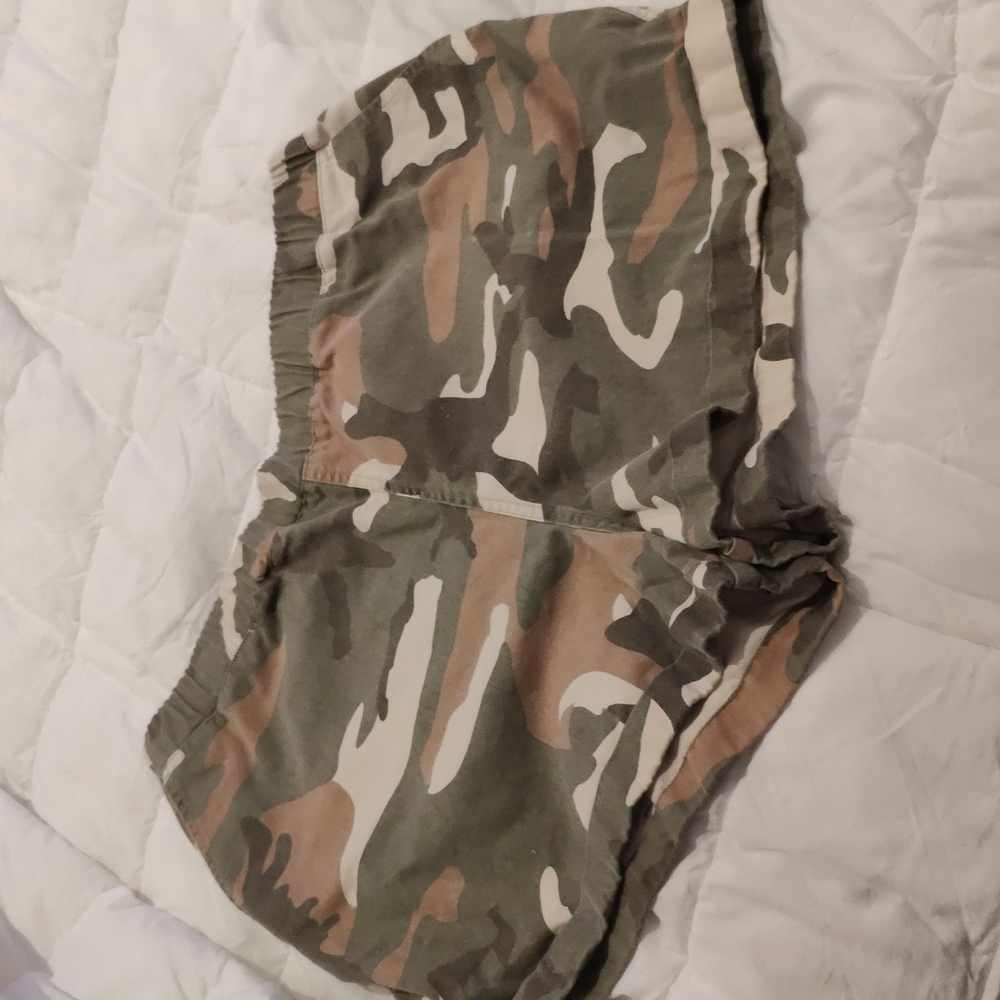 Women's camo shorts